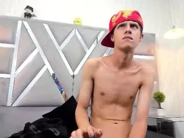 Chaturbate Live Sex of mikehunter_