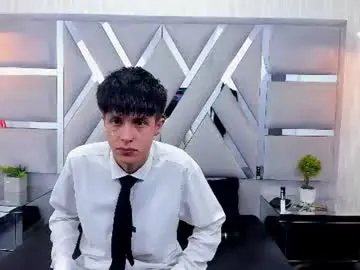 Chaturbate Best live sex cam show of mikehunter_
