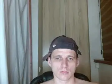 Chaturbate Live Sex Cam of poliglotjoe2