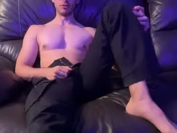 Chaturbate Sex Cam of leanfindom8