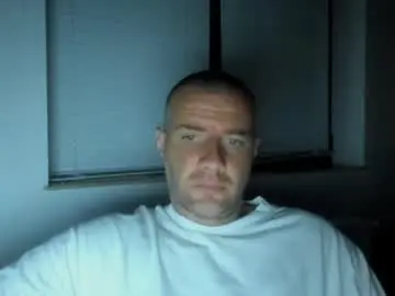 Chaturbate Free Porn Cam of alfiesolomons87