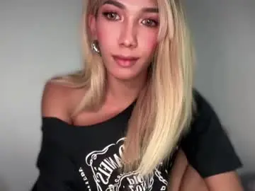 Chaturbate Live Porn of azalea_cum69