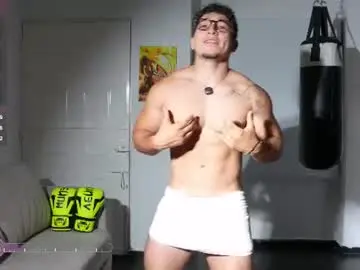 Chaturbate Live Porn of horny_nick18