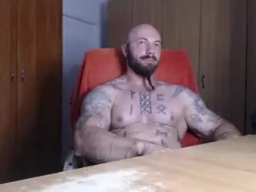 Chaturbate Adult Video Chat of strongivan