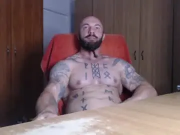 Chaturbate Best live sex cam show of strongivan
