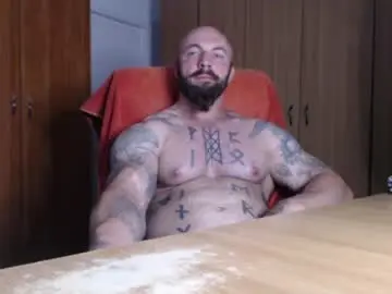 Chaturbate Free Live Porn of strongivan