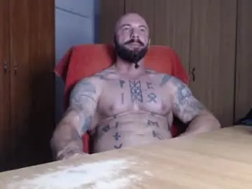 Chaturbate Adult Video Chat of strongivan
