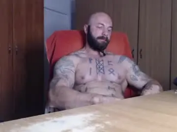 Chaturbate Watch Live Sex Cams of strongivan