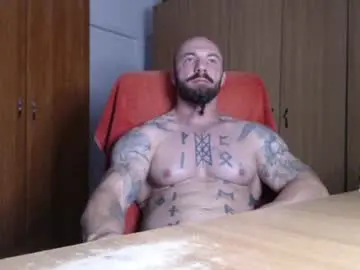 Chaturbate Free Porn Cam of strongivan
