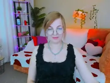 Chaturbate Live Sex Cam of youruniverser