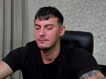 Chaturbate Nude Webcam of clintmasterss