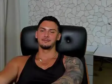 Chaturbate Free Porn Cam of clintmasterss