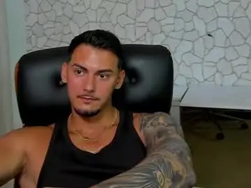 Chaturbate Live Porn of clintmasterss