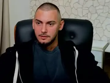 Chaturbate Live Sex Cam of clintmasterss