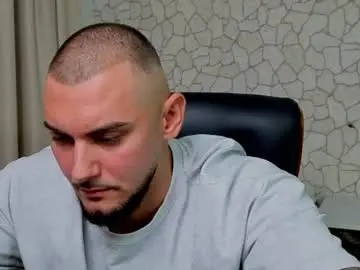 Chaturbate Nude Webcam of clintmasterss