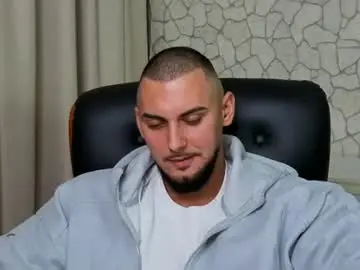 Chaturbate Free Porn Cam of clintmasterss