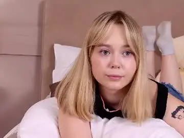 Chaturbate Free Live Porn of elaravance