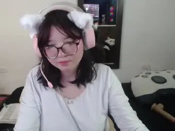 Chaturbate Adult Webcams of hinata_kawaii