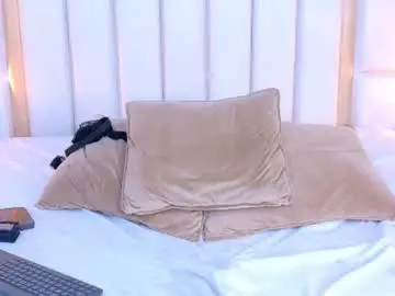 Chaturbate Free Porn Cam of laylaadoll_