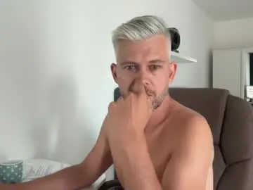Chaturbate Live Sex Cam of maikusch
