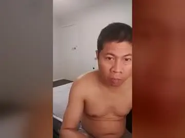 Chaturbate Live Sex Cam of allinn0