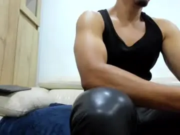 Chaturbate Private Sex Chat of master4pigbitchslv