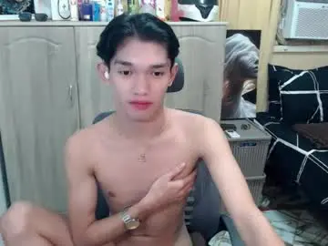 Chaturbate Live Sex Cam of urasian_john20