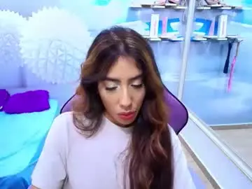 Chaturbate Free Porn Cam of _gold_strawberry_