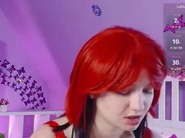 Chaturbate Live Sex Cam of skylar_mour