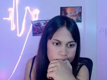 Chaturbate Live Sex Cam of dess_morena