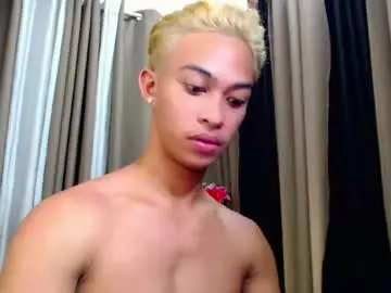 Chaturbate Watch Live Sex Cams of hunk_edward