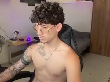 Chaturbate Best live sex cam show of kisan_smith