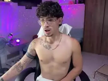 Chaturbate Live Sex of kisan_smith