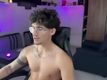 Chaturbate Free Live Porn of kisan_smith