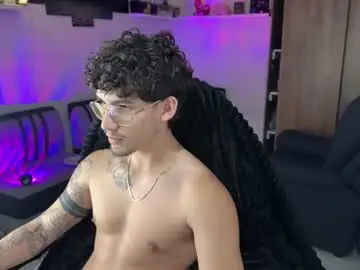 Chaturbate Nude Webcam of kisan_smith