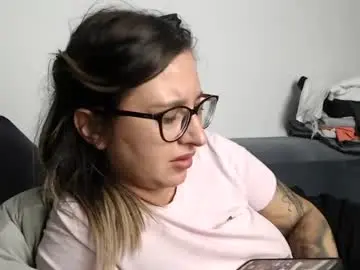 Chaturbate Nude Webcam of larysalovexxx94