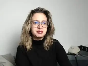 Chaturbate Watch Live Sex Cams of larysalovexxx94