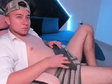 Chaturbate Best live sex cam show of lucian_cross