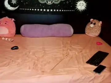 Chaturbate Watch Live Sex Cams of milamiles98