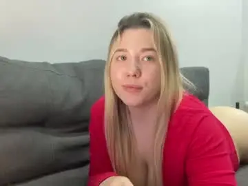 Chaturbate Best live sex cam show of alyrasun