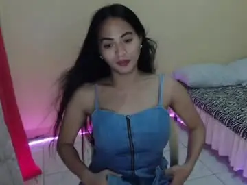 Chaturbate Live Sex Cam of angelofcumx