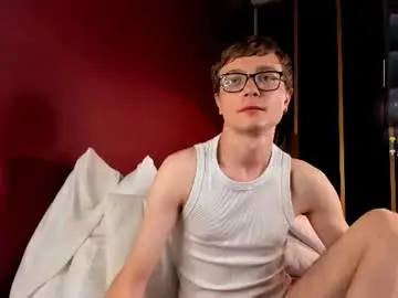 Chaturbate Sex Chat of emmit_barker