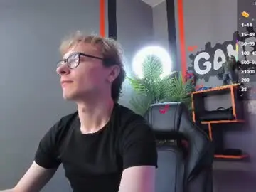Chaturbate Watch Live Sex Cams of emmit_barker