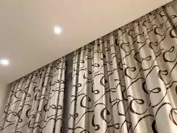 Chaturbate Adult Video Chat of jenie_fire