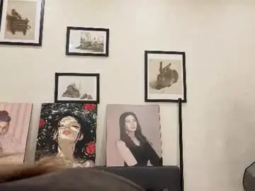 Chaturbate Live Sex Cam of jenie_fire