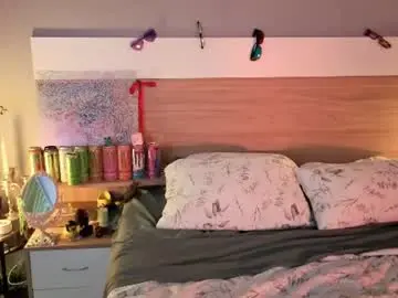 Chaturbate Live Sex Cam of kina_ka