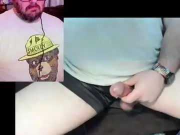Chaturbate Live Sex Cam of pakadermn
