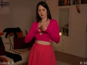Chaturbate Watch Live Sex Cams of _blackbee_