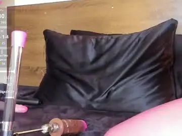Chaturbate Free Live Porn of carmila_vamp