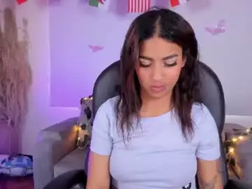 Chaturbate Live Sex Cam of moonrose_1